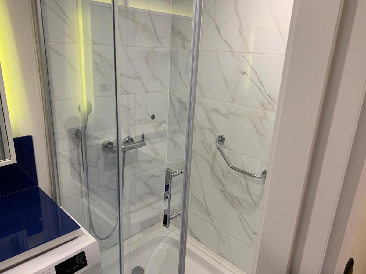 Vip Aparthotel Orbi City Sea View Batumi Exteriör bild