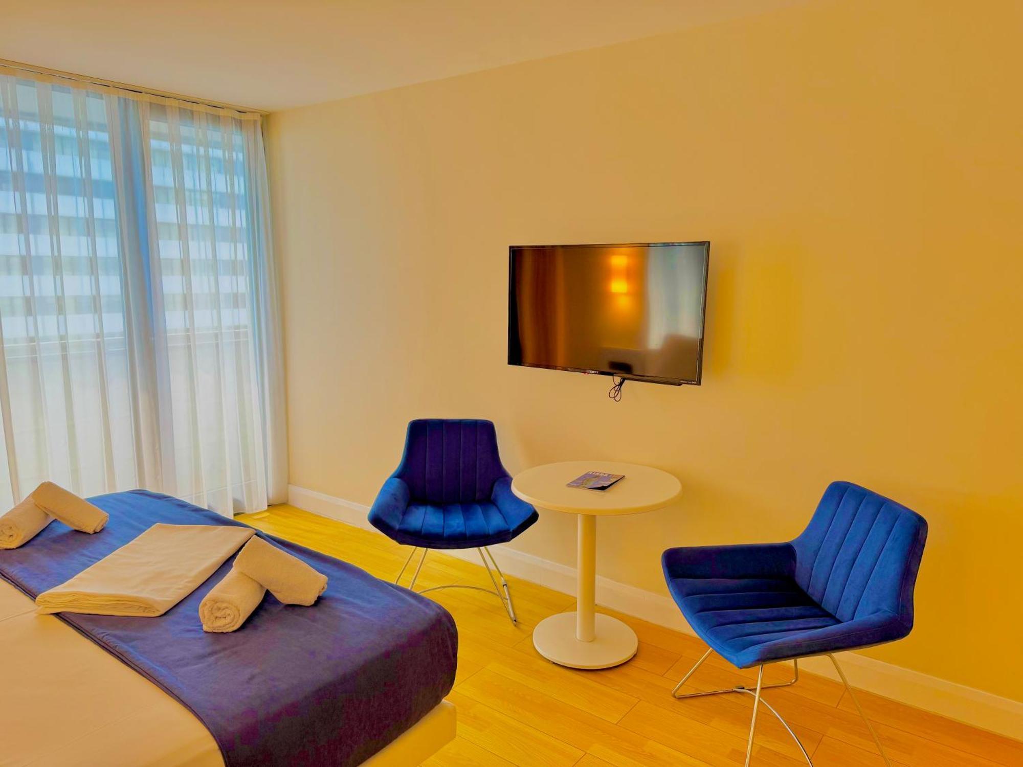 Vip Aparthotel Orbi City Sea View Batumi Exteriör bild
