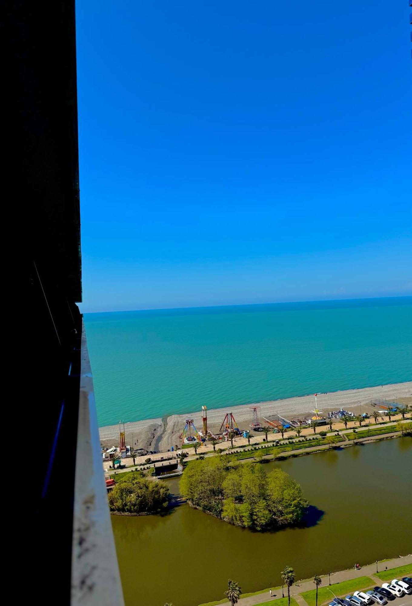 Vip Aparthotel Orbi City Sea View Batumi Exteriör bild